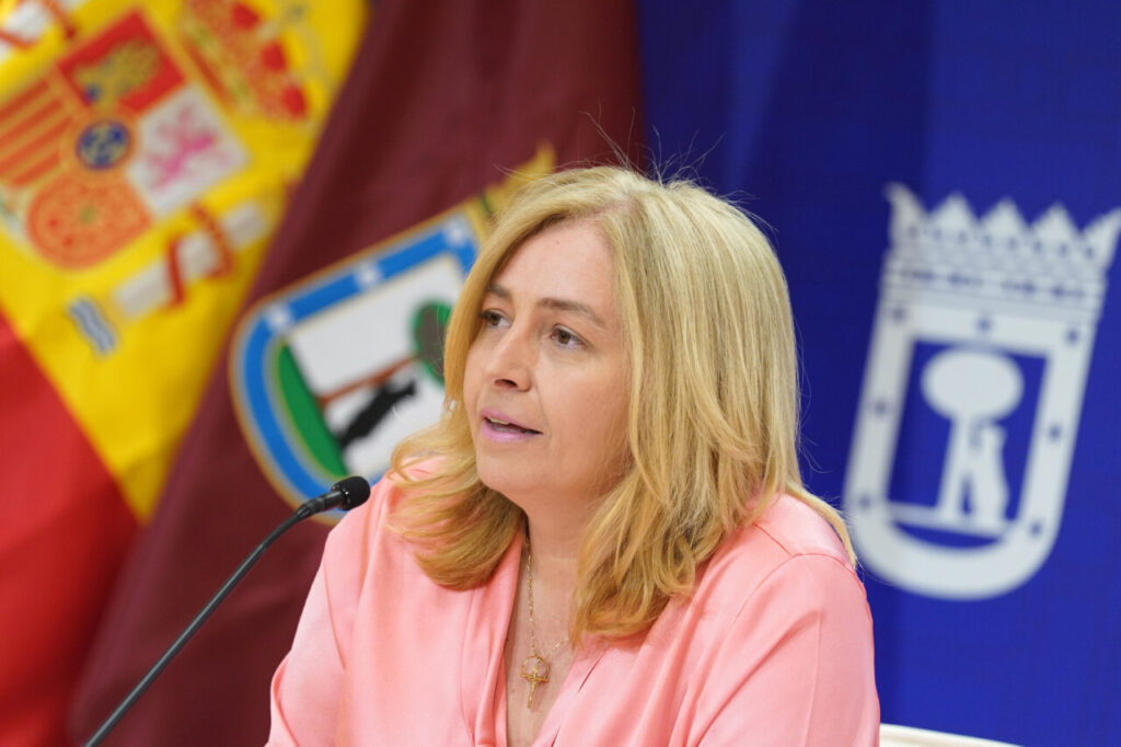 Inma Sanz durante la rueda de prensa sobre el convenio con la UCCI