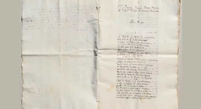 Manuscrito del poema épico O Novo Mundo escrito a mano.