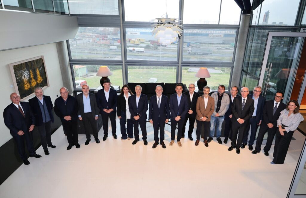 Reunión del Consorci de la Zona Franca de Barcelona sobre presupuestos 2026.