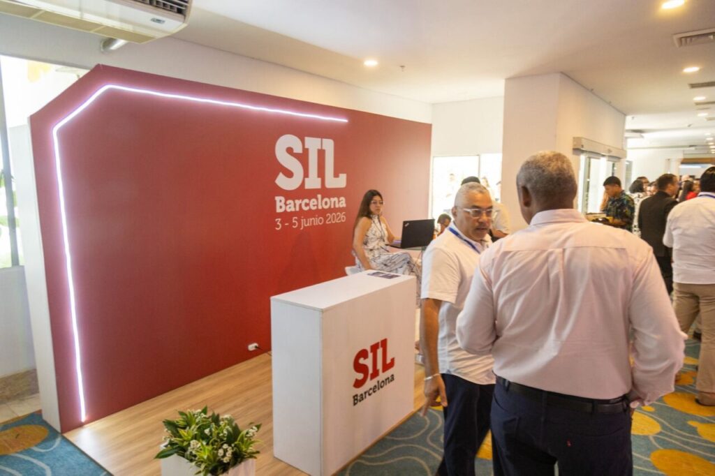 Stand del SIL Barcelona en el Congreso FITAC 2026 en Colombia