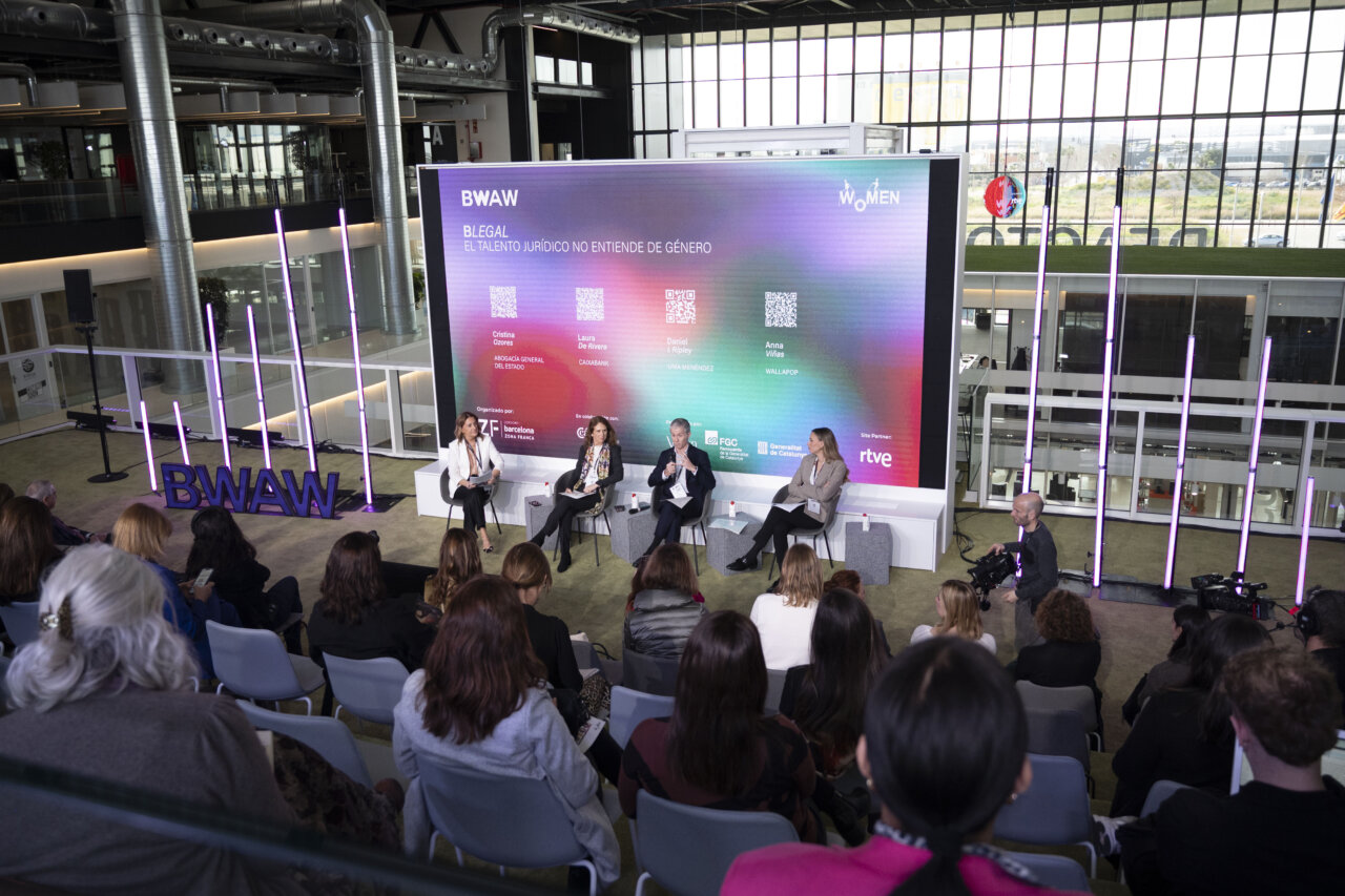 Panel de discusión en la Barcelona Woman Acceleration Week 2026
