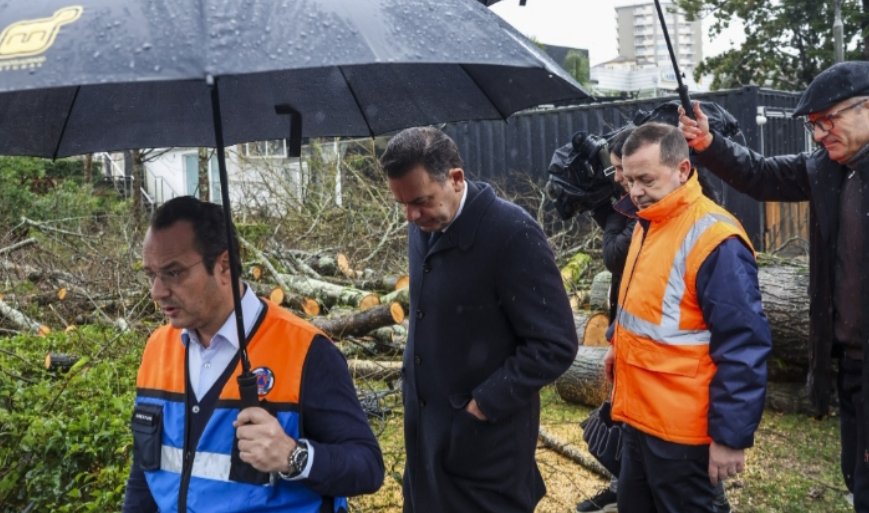 Visita de autoridades a áreas afetadas por tempestade em Leiria e Coimbra
