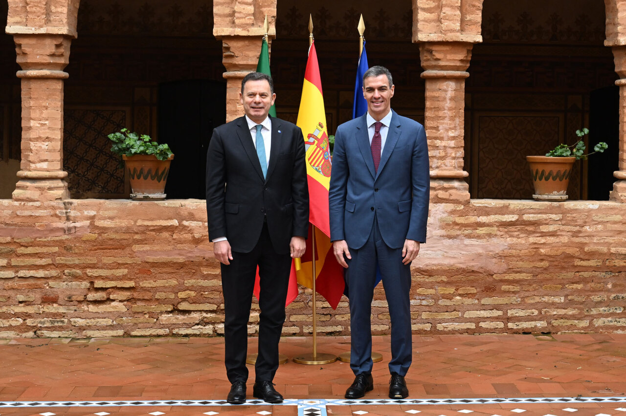 Pedro Sánchez y Luís Montenegro en la cumbre ibérica sobre seguridad climática