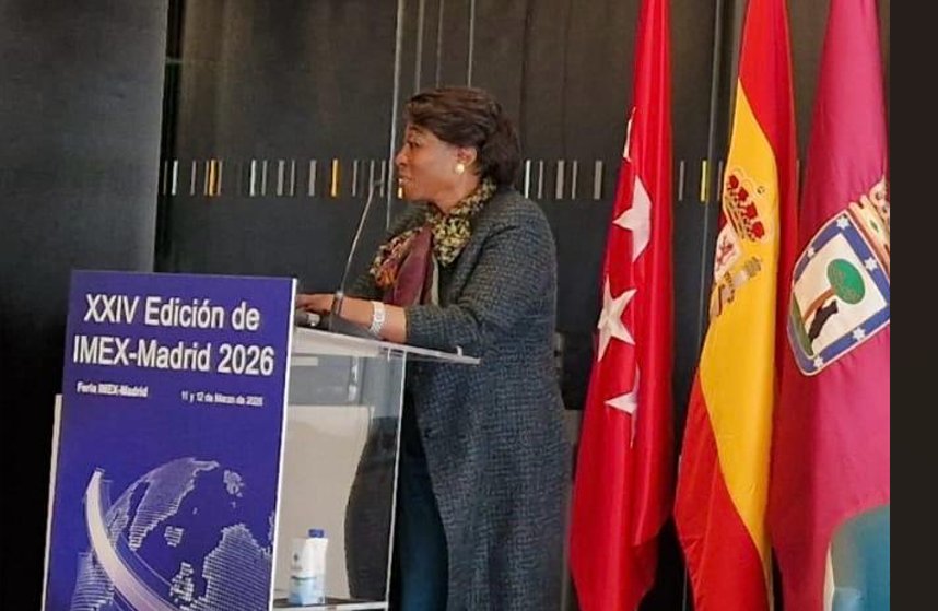 Embajadora de Angola en IMEX Madrid 2026 presentando su visión sobre el agua