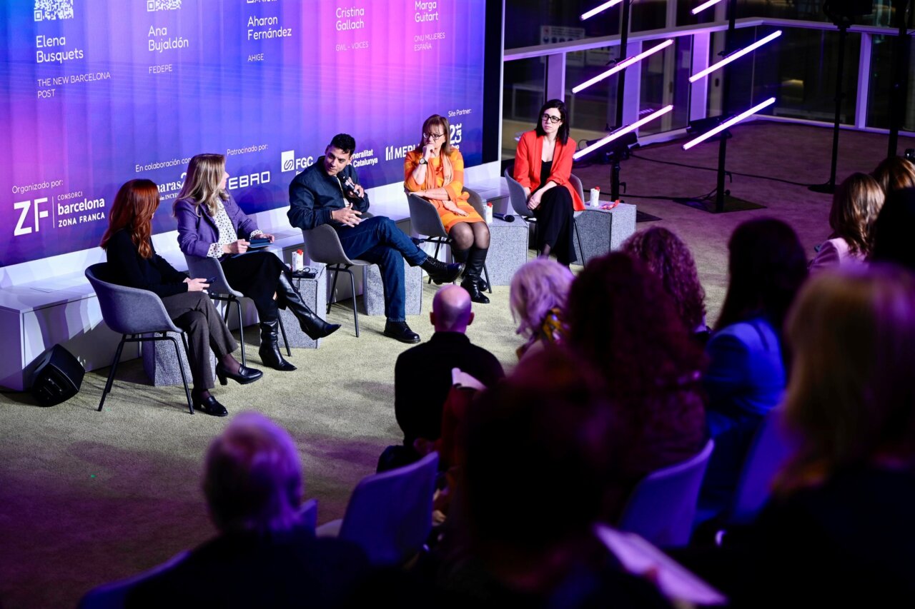 Panel de discusión sobre igualdad de género en el ámbito empresarial en Barcelona