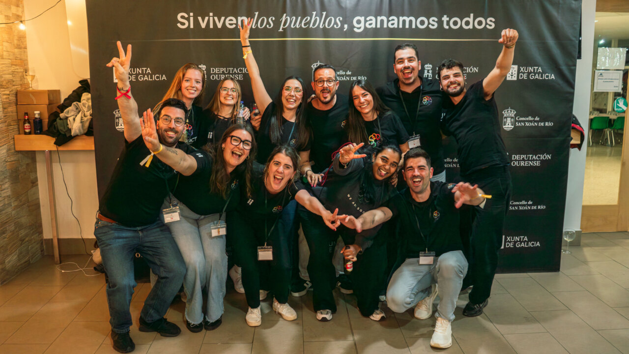 Grupo de participantes en el Impact Campus en San Xoán de Río