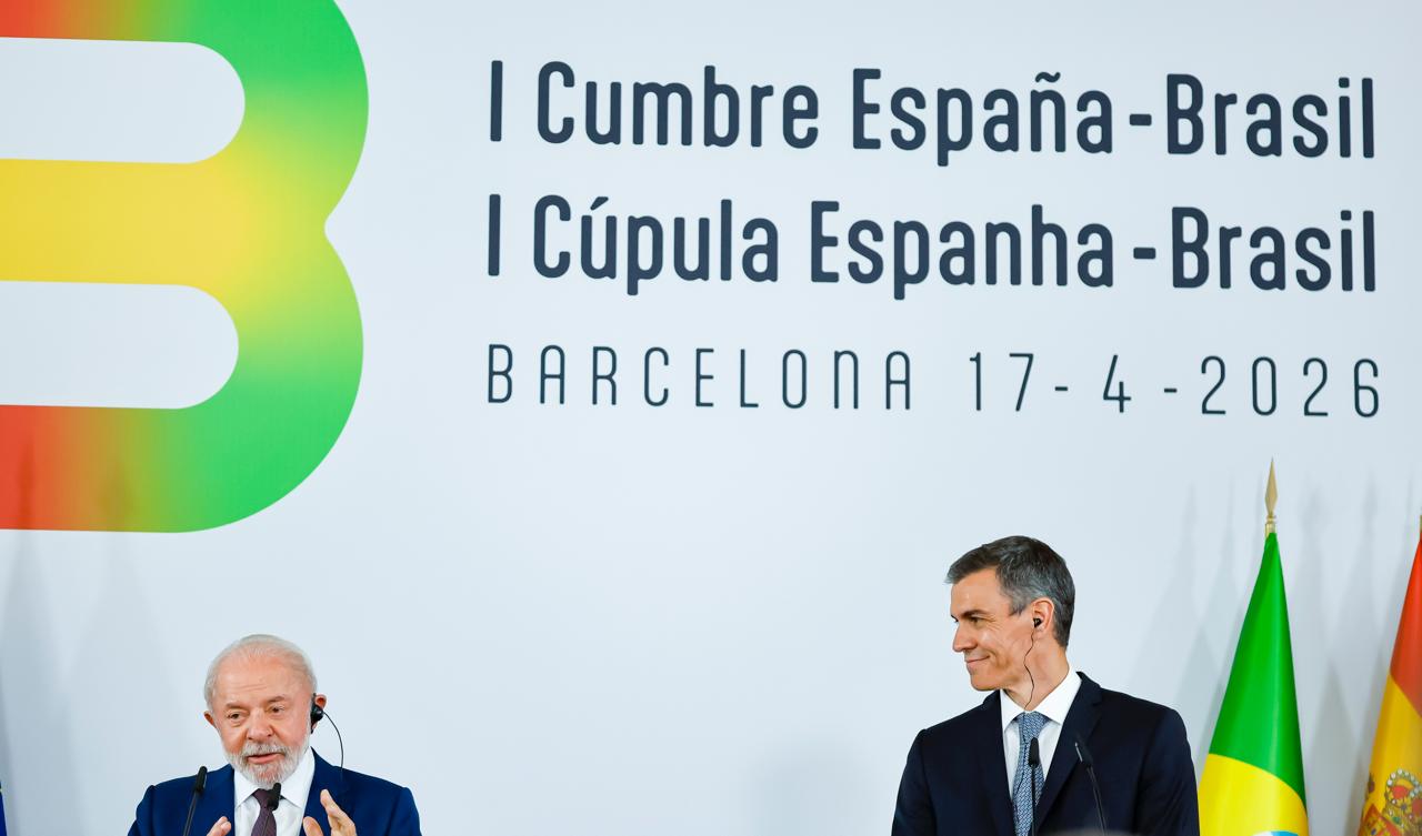 Pedro Sánchez y Lula da Silva en la Cumbre España-Brasil en Barcelona