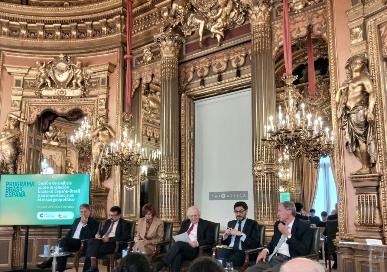 Panel de discusión en Casa de América sobre España y Brasil