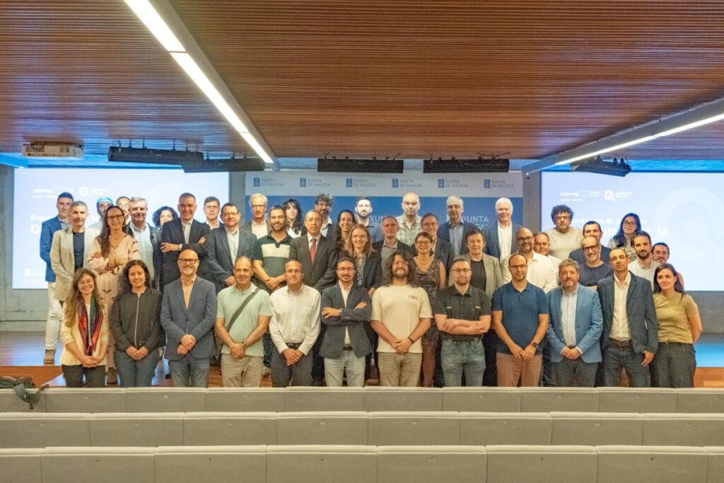 Grupo de personas en la presentación del proyecto Quantum Iberia en Galicia