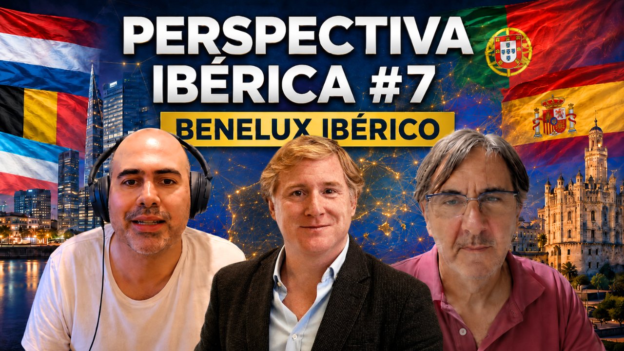 Tres hombres discutiendo sobre el Benelux Ibérico con banderas de España, Portugal y Bélgica