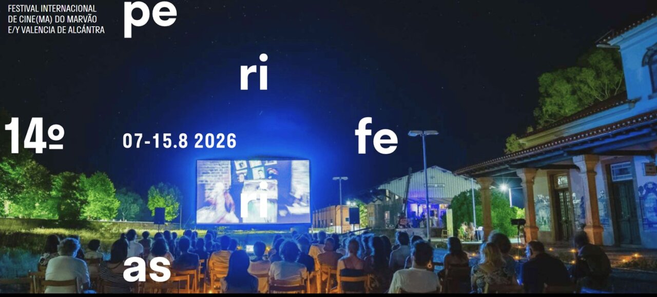 Proyección al aire libre del festival de cine en Marvão y Valência de Alcântara