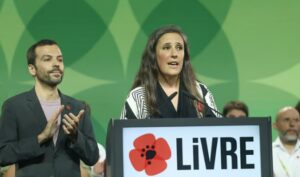 Isabel Mendes Lopes y Jorge Pinto en el congreso del partido Livre