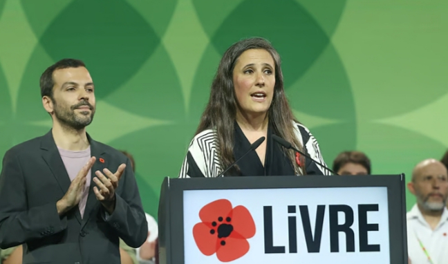 Isabel Mendes Lopes y Jorge Pinto en el congreso del partido Livre
