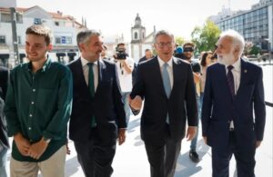 António José Seguro y otros políticos en un evento en Portugal