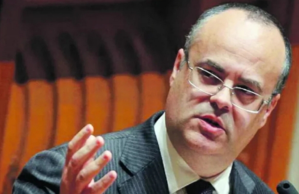 Vitalino Canas hablando sobre el acuerdo UE-Mercosur en un evento